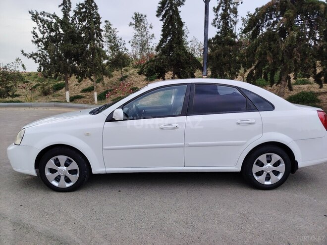 Chevrolet Lacetti-6