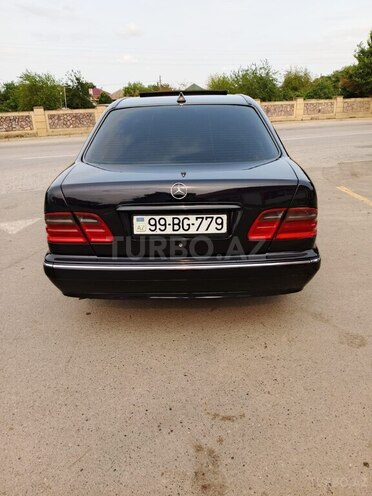 Mercedes E 240 1998, 352,652 km - 2.4 l - Cəlilabad