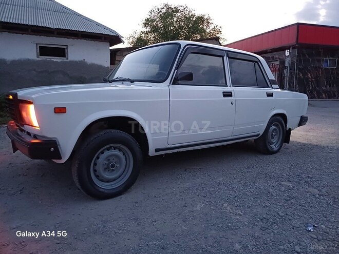 LADA (VAZ) 2107 2006, 65,985 km - 1.6 l - Ucar