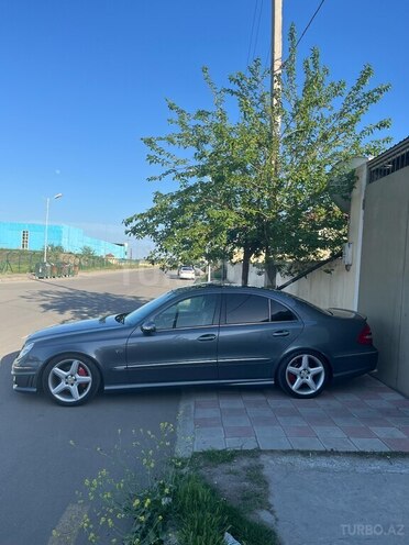 Mercedes E 350 2005, 284,000 km - 3.5 l - Gəncə