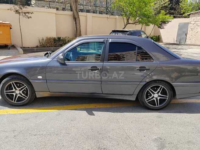 Mercedes C 200 1999, 480,000 km - 2.0 л - Bakı