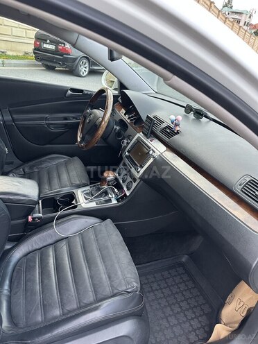 Volkswagen Passat 2008, 241,490 km - 1.8 л - Bakı
