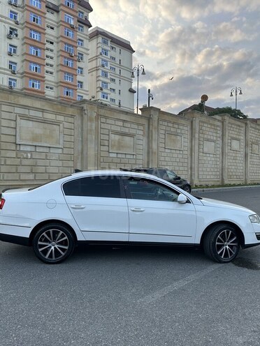 Volkswagen Passat 2008, 241,490 km - 1.8 л - Bakı