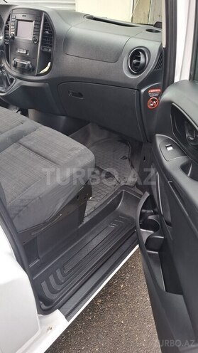 Mercedes Vito 114 2018, 206,000 km - 2.2 l - Bakı