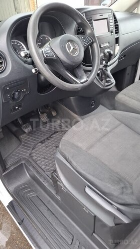 Mercedes Vito 114 2018, 206,000 km - 2.2 l - Bakı