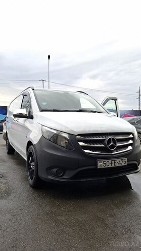 Mercedes Vito 114 2018, 206,000 km - 2.2 l - Bakı