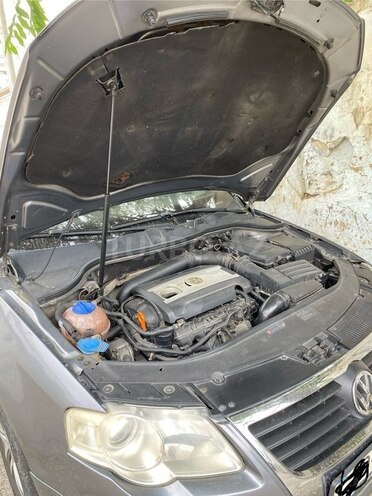 Volkswagen Passat 2009, 350,000 km - 2.0 l - Bakı