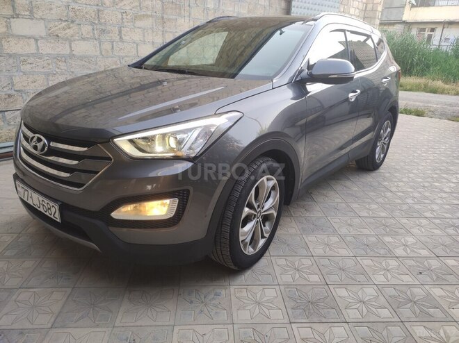 Hyundai Santa Fe 2014, 180,000 km - 2.0 л - Yevlax