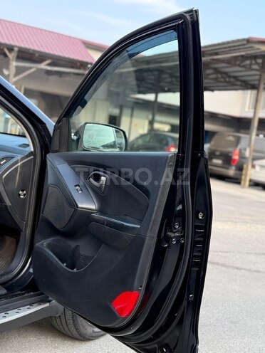 Hyundai ix35-14