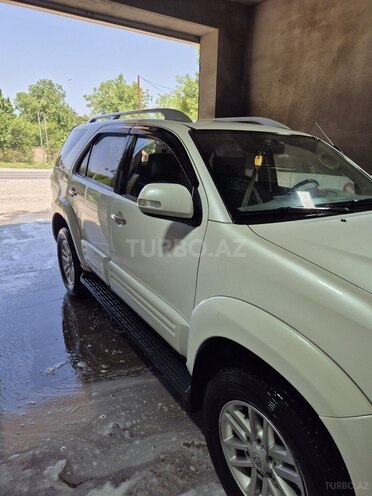 Toyota Fortuner 2013, 330,000 km - 2.7 l - Quba