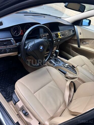 BMW 530 2003, 240,000 km - 3.0 l - Bakı