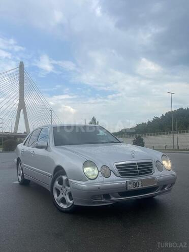 Mercedes E 220 d 2001, 385,732 km - 2.2 л - Bakı