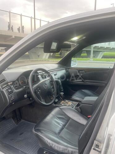 Mercedes E 220 d 2001, 385,732 km - 2.2 л - Bakı