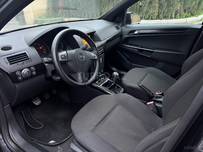 Opel Astra 2009, 249,000 km - 1.4 l - Bakı