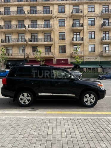Toyota Land Cruiser 2013, 182,000 km - 4.6 л - Bakı