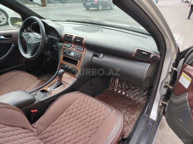 Mercedes C 230 2002, 232,850 km - 1.8 l - Bakı