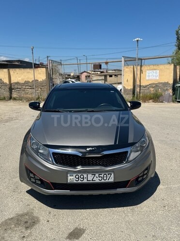 Kia Optima-1