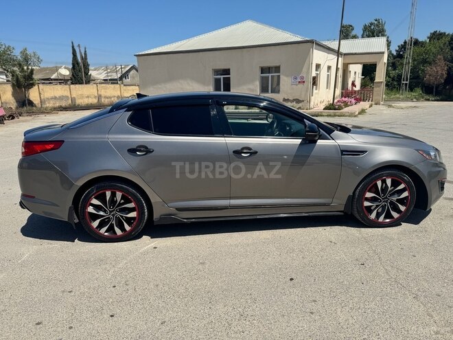 Kia Optima-2