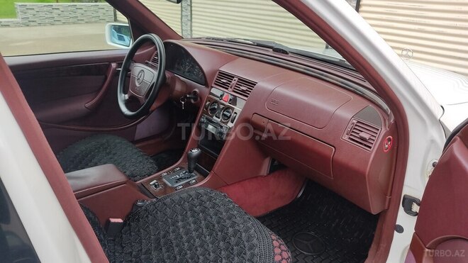 Mercedes C 180 1998, 292,000 km - 1.8 l - Lənkəran