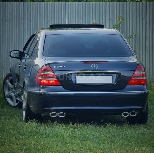 Mercedes E 240 2003, 206,000 km - 2.6 l - Naxçıvan