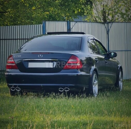 Mercedes E 240 2003, 206,000 km - 2.6 l - Naxçıvan