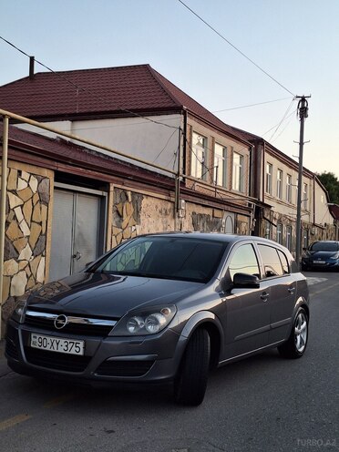 Opel Astra 2006, 313,000 km - 1.4 l - Quba
