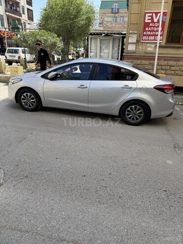Kia K3 2018, 180,000 km - 1.6 l - Bakı