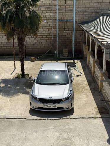 Kia K3 2018, 180,000 km - 1.6 l - Bakı