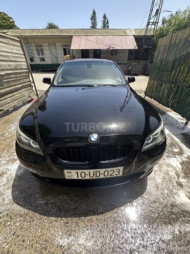 BMW 530 2003, 260,000 km - 3.0 l - Bakı
