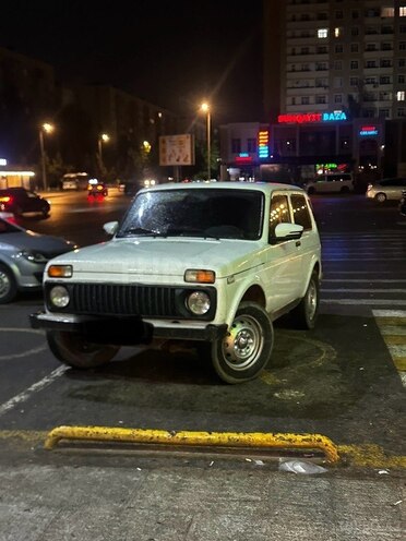 LADA (VAZ) Niva 2015, 223,000 km - 1.7 л - Bakı