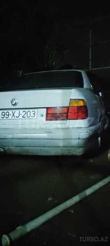 BMW 535 1988, 125,000 km - 3.4 l - Lənkəran