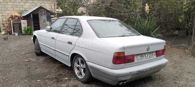 BMW 535 1988, 125,000 km - 3.4 l - Lənkəran