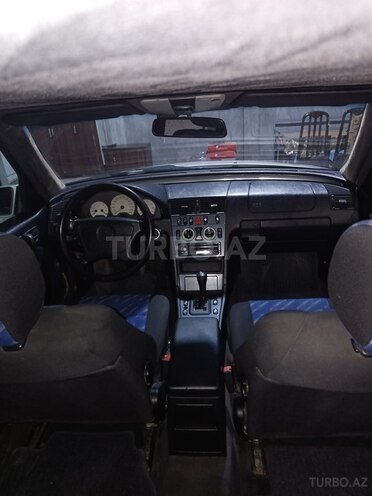 Mercedes C 280 1997, 494,831 km - 2.8 l - Göygöl