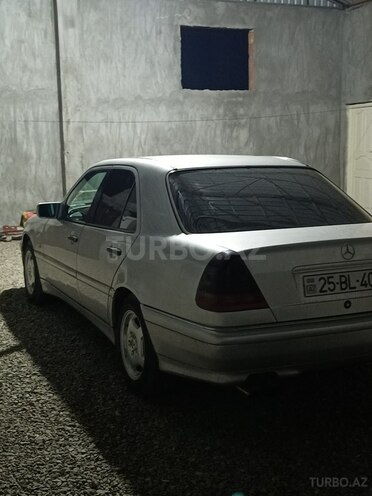 Mercedes C 280 1997, 494,831 km - 2.8 l - Göygöl