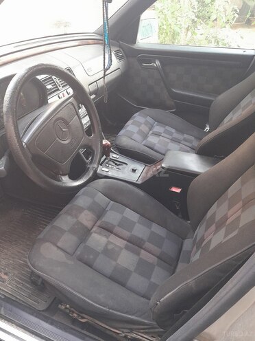 Mercedes C 230 1996, 586,247 km - 2.3 l - Bakı