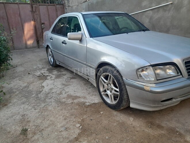 Mercedes C 230 1996, 586,247 km - 2.3 l - Bakı