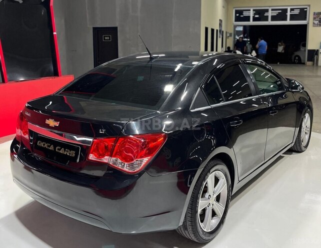 Chevrolet Cruze-10