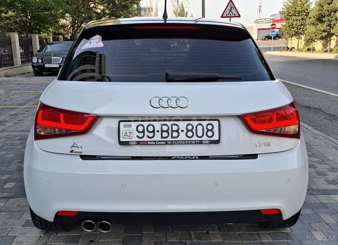 Audi A1-4