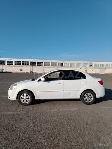 Kia Rio 2011, 375,500 km - 1.4 l - Gəncə