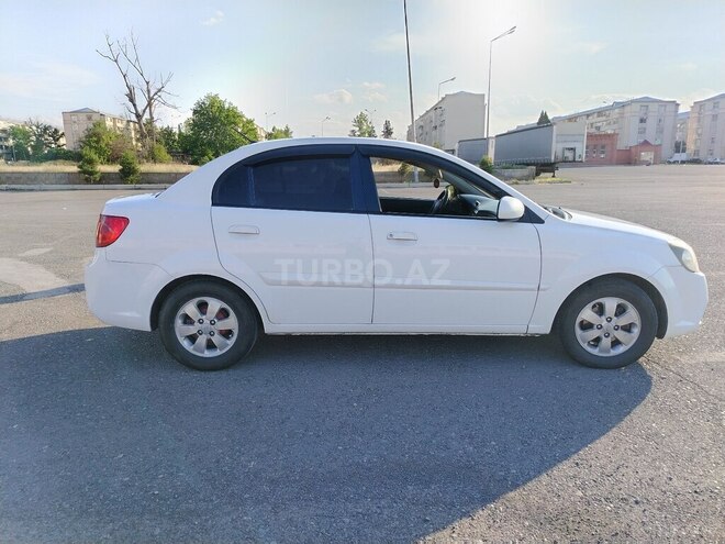 Kia Rio 2011, 375,500 km - 1.4 l - Gəncə