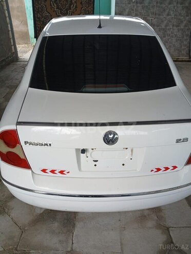 Volkswagen Passat 2003, 250,000 km - 1.8 l - Neftçala