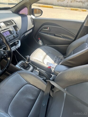 Kia Rio 2014, 220,000 km - 1.4 l - Bakı