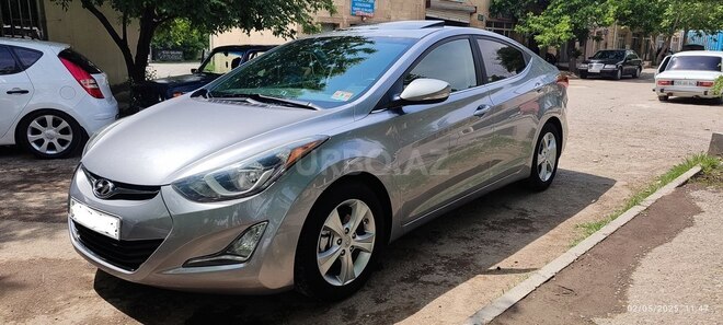 Hyundai Elantra 2015, 100,000 km - 1.8 l - Yevlax