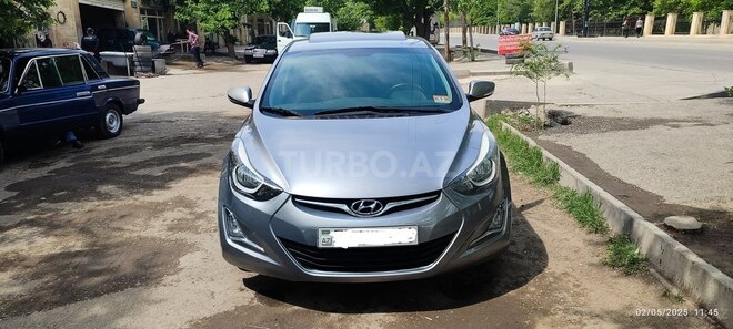 Hyundai Elantra 2015, 100,000 km - 1.8 l - Yevlax