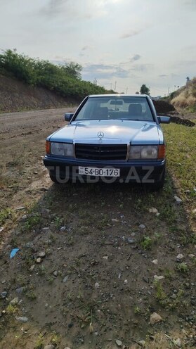 Mercedes 190 1989, 153,094 km - 2.0 l - Şirvan