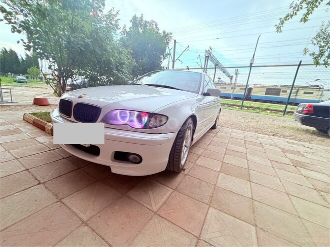 BMW 320 2002, 244,000 km - 2.2 л - Ağstafa
