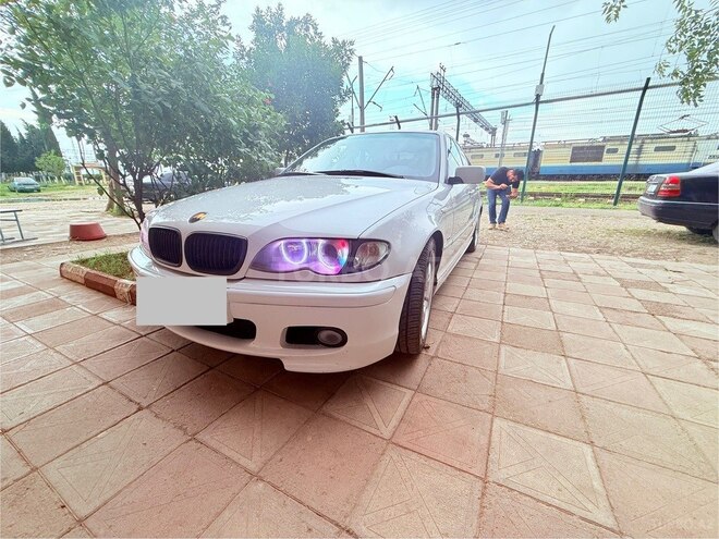 BMW 320 2002, 244,000 km - 2.2 л - Ağstafa