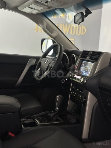 Toyota Land Cruiser Prado 2010, 284,000 km - 2.7 l - Bakı