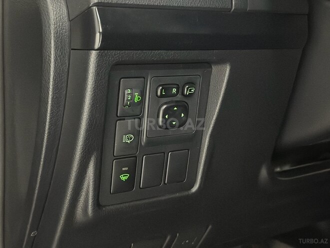 Toyota Land Cruiser Prado 2010, 284,000 km - 2.7 l - Bakı