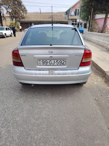 Opel Astra 2002, 172,000 km - 1.6 l - Astara